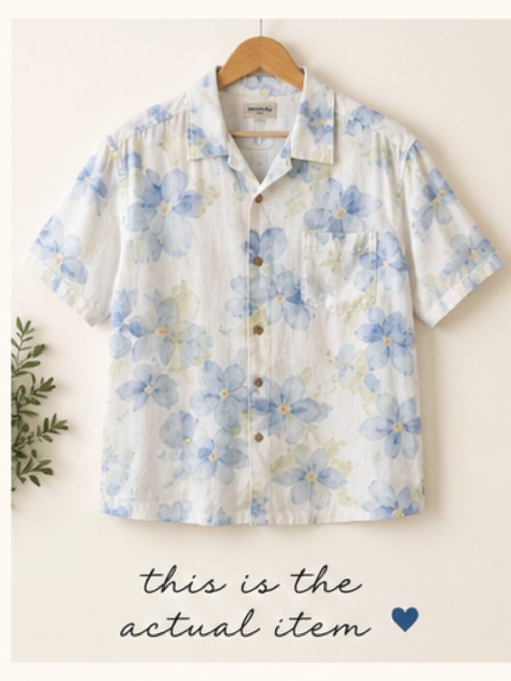 Tommy Bahama 100% Linen Floral Shirt L Blue Hawaiian Resort Coastal Summer Vacay - Picture 2 of 9